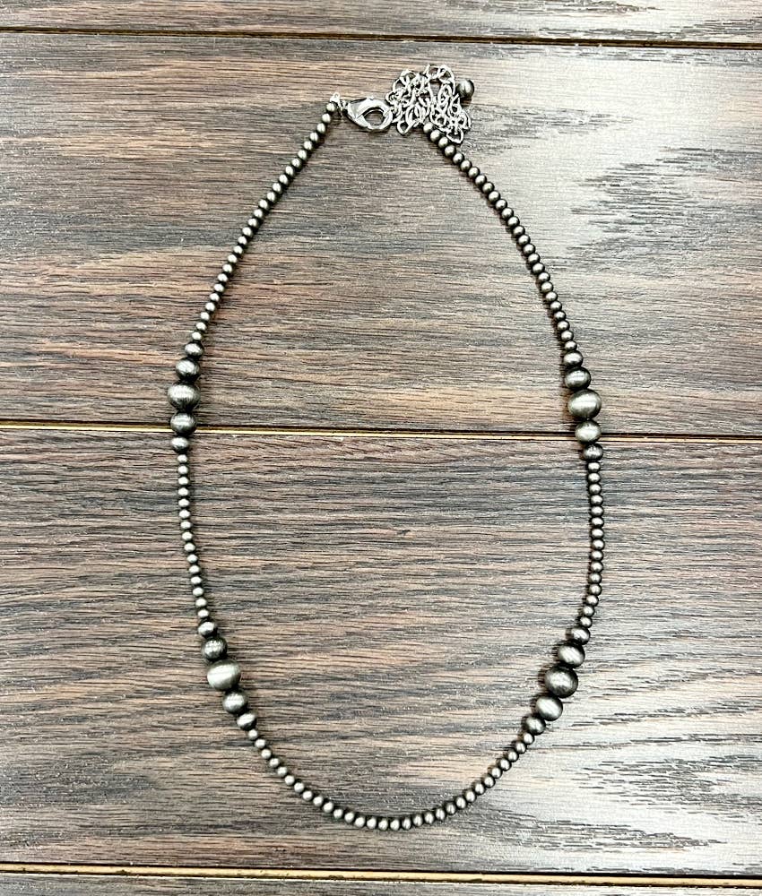 22" Clustered Navajo Bead Necklace