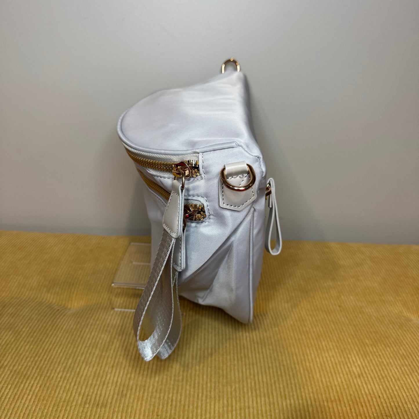 The Roni Nylon Crossbody - Solid Grey