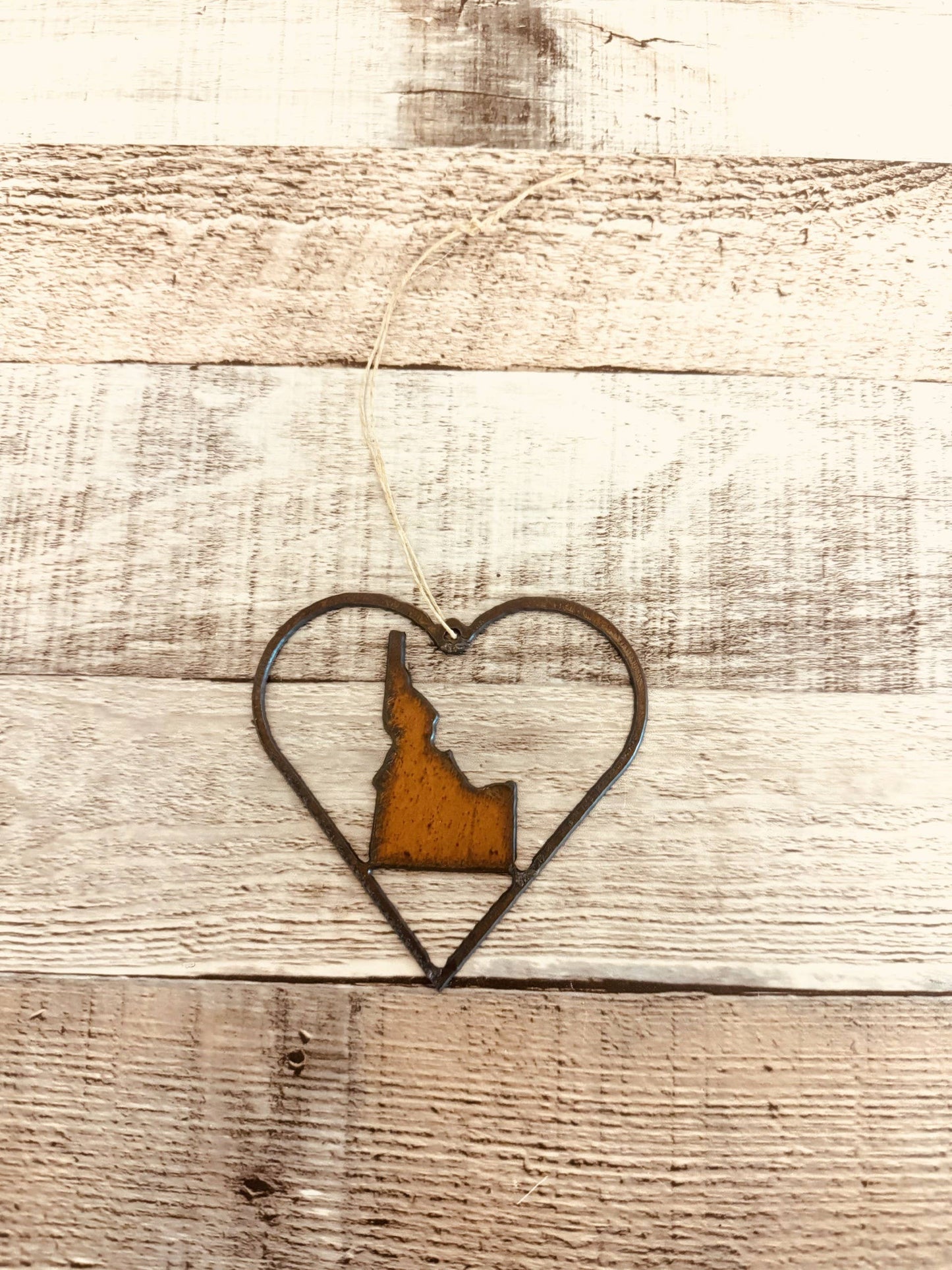 Heart Outline with Idaho Rustic Metal Ornament