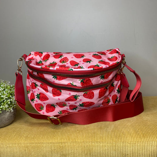 The Roni Nylon Crossbody - Strawberry
