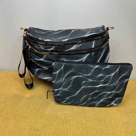 Bundled Set - Roni & Pouch - Grey Waves